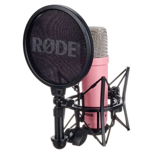 RODE NT1 Signature Pink Mikrofon - Großmembran-Mikrofon mit extrem niedrigem Eigenrauschen (4 dBA) für kristallklaren Sound. Ideal für Podcasts und Gaming, inklusive Deluxe-Spinne und Popschutz.