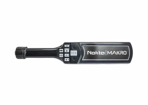 Nokta Metalldetektor NMS30 Handscanner - Wasserdichter Handscanner für präzise Metallsuche, ideal für Sicherheitsinspektionen und Holzindustrie. Hohe Empfindlichkeit, lange Batterielaufzeit und vielseitige Anwendungsmöglichkeiten.
