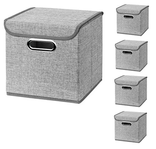 CM3 Faltbox 5 Stück Hellgrau 25 x 25 x 25 cm mit Deckel - Platzsparende Faltbox für effiziente Organisation: Mit kompakten Maßen von 25 x 25 x 25 cm ideal für Regale und Schränke. Der integrierte Deckel schützt den Inhalt vor Staub und Feuchtigkeit – perfekt für Haushalt, Büro oder Kinderzimmer.