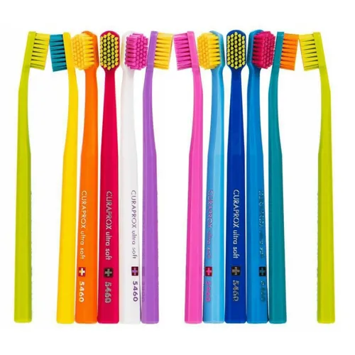 Curaprox Zahnbürste Ultrasoft CS 5460 - Zahnpflegeartikel mit 5460 ultra feinen Curen®-Borsten für sanfte und effektive Plaque-Entfernung, ideal für empfindliches Zahnfleisch und Zähne.