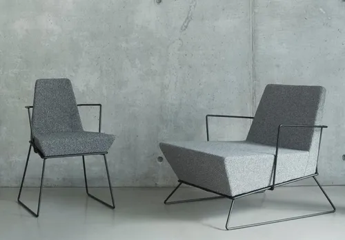 Chaiselongue Lounge Polsterbank – Modernes Relaxmöbel für Ihr Wohnzimmer - Elegante Chaiselongue in Grau, ideal für entspannte Stunden. Mit Armlehne und modernem Design, bietet Platz für 2 Personen. Perfekt für stilvolle Wohnräume.