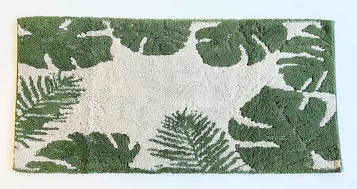 ADOB Premium Badematte 140x70 cm - Kuschelweich in Grün-Beige - Kuschelweiche Badematte von ADOB, 140x70 cm, rutschfest und fußbodenheizungsgeeignet. Hergestellt aus 85% regenerierter Baumwolle für höchsten Komfort und schnelle Trocknung.