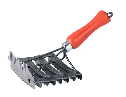 Kerbl Pferde Metallstriegel mit Mähnenkamm - Robuster Pferdestriegel, 8-reihig und ideal für feines Striegeln von Pferden