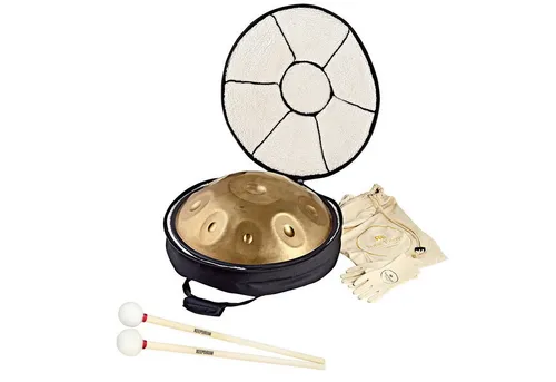Meinl Sonic Energy Handpan HPSTL100 D Kurd 22 Zoll - Handpan aus widerstandsfähigem Edelstahl mit klarem Klang und langem Sustain. Ideal für Meditation und therapeutische Anwendungen, inklusive Schutztasche und Schlägel.