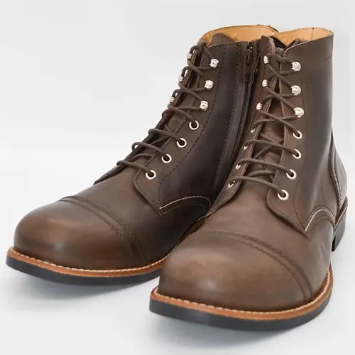 Rokker Moto Ranger Motorrad Schuhe 43 - Retro Vintage Biker Boots in Braun - Motorradstiefel mit mittlerem Schaft und verstärkter Ferse, ideal für Onroad-Fahrten. Aus 100% Leder, perfekt für Frühling bis Herbst.