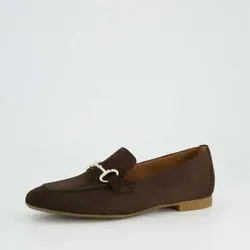 Paul Green 2596 38 Damenslipper Dunkelbraun (Moro) - Elegante Damenslipper aus softem Nubukleder mit stilvoller Spange. Die flexible Gummisohle und das gepolsterte Innenmaterial bieten hohen Tragekomfort für jeden Anlass.