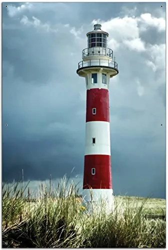 Wallario Outdoor-Poster Leuchtturm am Strand 60x90 cm - Hochwertiges Gartenschild aus wetterfestem Material, ideal zur Verschönerung von Zäunen und Balkonen. Made in Germany mit UV- und Witterungsbeständigkeit.