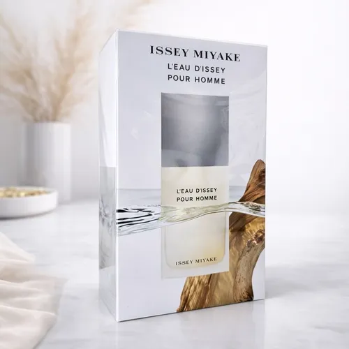 Issey Miyake L'Eau d'Issey pour Homme Set 125 ml + 40 ml - Herrendüfte: Elegantes Duftset mit 125 ml und 40 ml, perfekt für den modernen Mann und ideal für Reisen.