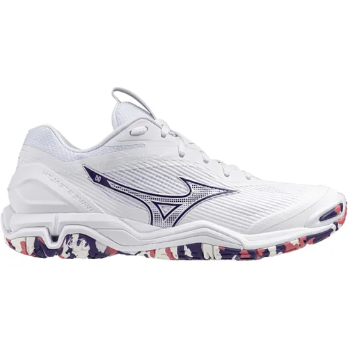 Mizuno Wave Stealth 6 Damen - Handballschuh in Weiß - Indoorschuhe mit optimaler Dämpfung und Stabilität. Das Kunstleder-Mesh-Obermaterial sorgt für eine perfekte Passform, während die griffige Sohle beste Traktion bietet.