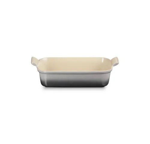 Le Creuset Rechteckige Auflaufform Tradition 26 cm - Hochwertige Auflaufform aus glasiertem Steinzeug, ideal für Gratins und Pasteten. Gefriersicher und spülmaschinengeeignet für einfache Reinigung. Stilvolles Servieren vom Ofen bis zum Tisch.