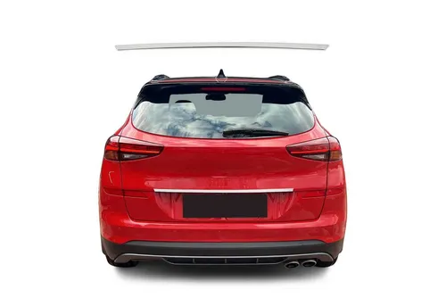 OMAC Zierleisten-Aufkleber für VW Polo 5tür (2017-2024) - Edelstahl Chrom - Hochwertiger Zierleisten-Aufkleber aus rostfreiem Edelstahl, der für eine einfache Installation und Reinigung sorgt. Perfekt für die individuelle Gestaltung Ihres VW Polo.