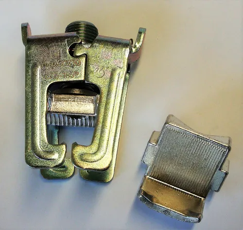 HAGER KS24C Sammelschienenklemme 95mm²-185mm²