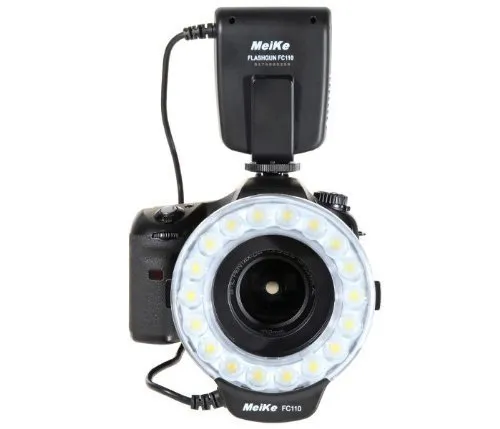 Makro Ringblitz FC-110 für Canon EOS DSLR - Blitzgeräte für gleichmäßige Ausleuchtung bei Makroaufnahmen, mit 4 Lichtmodi und 8 Beleuchtungsstufen für kreative Fotografie.