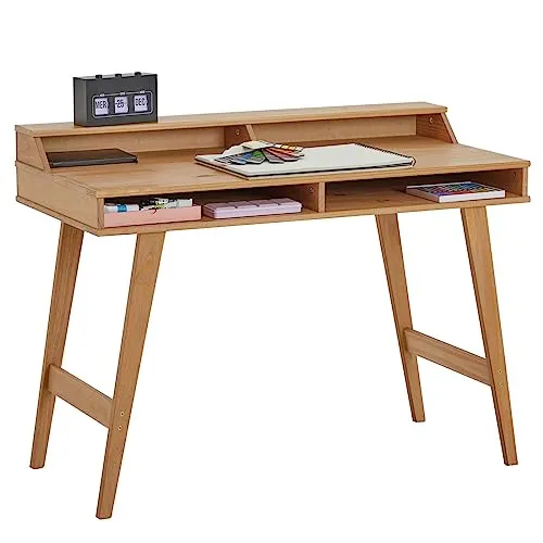 IDIMEX Schreibtisch LUNA, funktionaler Bürotisch aus Kiefernholz - Kinderschreibtische im Landhausstil mit natürlicher Maserung, zwei offenen Fächern für optimalen Stauraum und einem stilvollen Aufsatz für einen organisierten Arbeitsplatz.