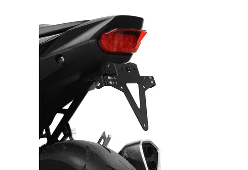 ZIEGER Kennzeichenhalter Classic für Honda CB 750 Hornet - Robuster Kennzeichenhalter in Schwarz, inklusive modellspezifischer Adapterplatte und Montageset für eine einfache Installation.