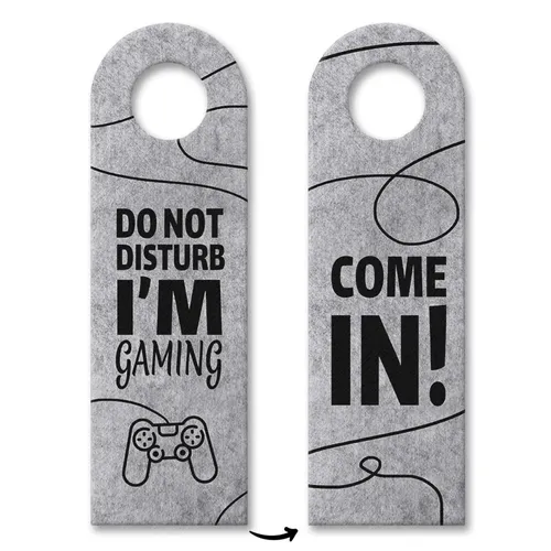 Gamer door hanger with saying Do not disturb! I‘m gaming