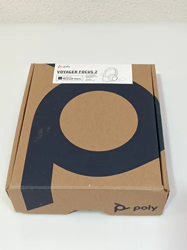 Poly Voyager Focus 2 MS - Kabelloser USB-C Kopfhörer - Headset mit Stereo-Sound und flexibler Nutzung, ideal für konzentriertes Arbeiten im Büro oder Home Office.