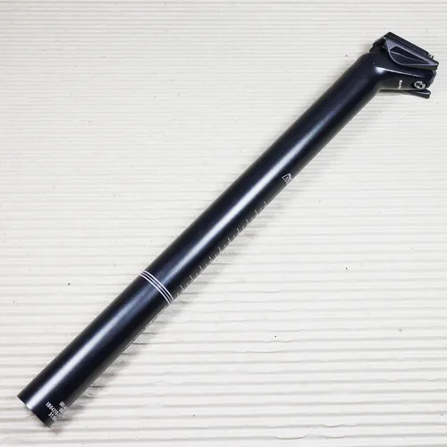 XLC Unisex Sattelstütze All Ride SP-O02 – Schwarz, 400 mm - Sattelstütze für Erwachsene, 400 mm lang, mit 15 mm Offset für optimalen Komfort beim Radfahren.