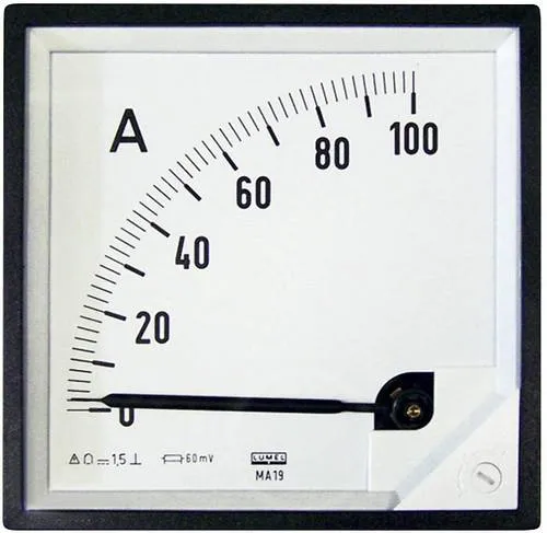Lumel MA19 100A/60mV Einbaumessgerät - Zubehör für Messtechnik: Kompaktes Drehspulmessgerät für präzise Gleichstrommessungen, ideal für Schalttafeln und Maschinen mit austauschbarem Frontrahmen.