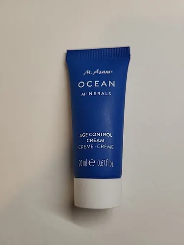 M. Asam AQUA INTENSE Supreme Hyaluron Cream 50 ml – Parfümfreie Feuchtigkeitscreme mit Anti-Falten-Effekt - Tagespflege für trockene und sensible Haut, bietet 120h Feuchtigkeit und polstert Falten auf für ein strafferes, jugendlicheres Hautbild.