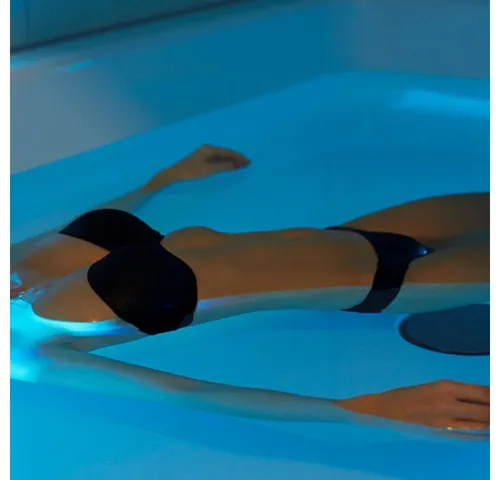 Jochen Schweizer Erlebnisgutschein Floating Würselen, Schwerelos entspannen in Würselen