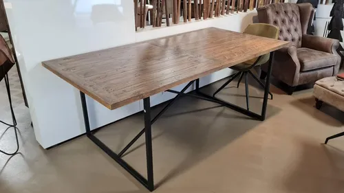 Esstisch Baldwin Kufentisch aus Kiefernholz, Vintage Braun, 200 cm - Stilvoller Esstisch für 4 Personen aus recyceltem Kiefernholz. Ideal für Esszimmer oder Terrasse, robust und im Landhausstil. Maße: 200 x 100 x 79 cm, einfache Montage.
