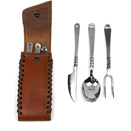 Mittelalter-Besteckset 4-teilig Edelstahl Fuhrmannsbesteck - Hochwertiges 4-teiliges Besteckset aus rostfreiem Edelstahl, ideal für Mittelalter-Lager oder den Esstisch zu Hause. Inklusive eleganter Ledertasche für sicheren Transport und stilvolle Aufbewahrung.