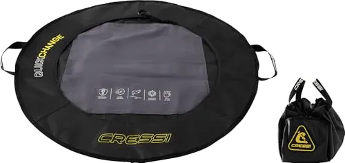 CRESSI Quickchanging Mat Black/Yellow - Praktische Hygienematte, Gummibeschichtung, zum Umziehen für Wassersportaktivitäten, Umkleideräume im Schwimmbad, Fitnessstudio und Strand, Schwarz/Gelb, Ø 70cm