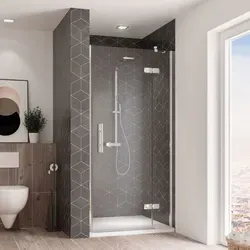 Breuer Avanta Drehtür 900mm - Klarglas mit Antikalk, teilgerahmt - Duschtüren aus 8 mm Sicherheitsglas mit flächenbündigen Pendelscharniere für eine elegante Türöffnung nach innen und außen, ohne sichtbare Verschraubungen.