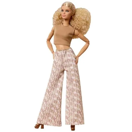 Barbie Signature Basics 07 (JJX26) Puppe von Barbie