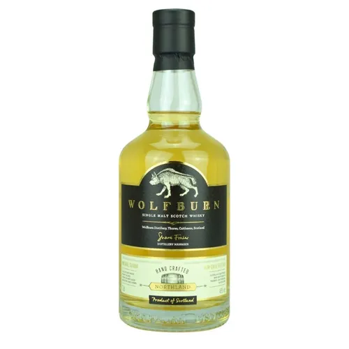 Wolfburn Northland - Hand Crafted Single Malt Scotch Whisky - Whisky aus den nördlichen Highlands, fruchtig-süß und würzig-salzig, gereift in Ex-Bourbonfässern für ein einzigartiges Geschmackserlebnis.