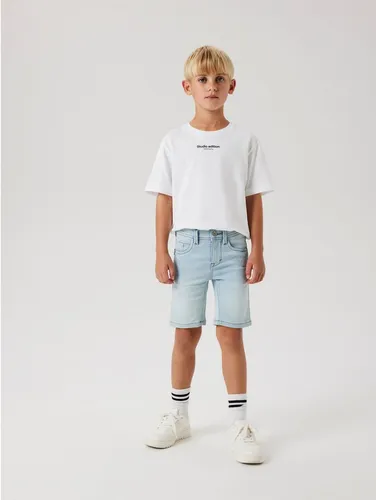 NAME IT Boy Jeansshorts Slim Fit - Shorts für Jungen, aus hochwertigem Denim mit Slim Fit, ideal für lässige Sommerlooks und optimalen Tragekomfort.
