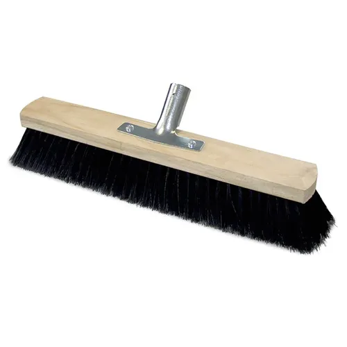 Nölle Saalbesen PET und Metallhalter vormontiert 80 cm Besen Kehrbesen mit Metallstielhalter Power Stick 24 mm 236803