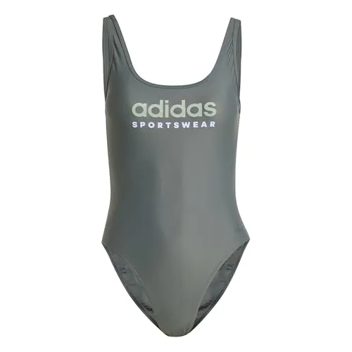 ADIDAS Damen Badeanzug Sportswear U-Back - Bademode mit sportlichem U-förmigen Rückendesign, aus 70% recyceltem Material für umweltbewusste Schwimmer. Ideal für stilvolles Gleiten im Wasser und beim Sonnenbaden.