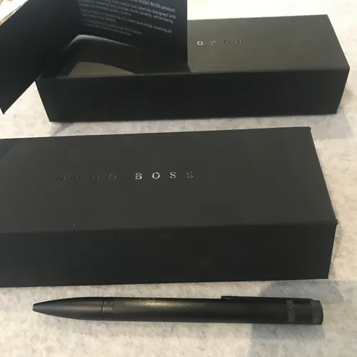 Kugelschreiber Explore Brushed Navy von Hugo Boss