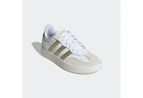 adidas Damen BARREDA Shoes - FTWR White/Gold met./Alumina, 37.5 EU - Damen-Sneaker mit regulärer Passform, aus Synthetik- und Wildleder, ideal für Alltag und Freizeit, bietet Komfort und Stil in einem.