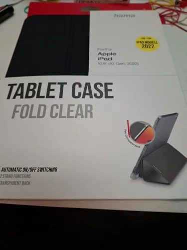 Hama Tablet-Hülle 217228 Fold Clear für Apple iPad 11 A16 2025, schwarz - Tablet-PC-Zubehör mit praktischem Stiftfach und transparenter Rückseite, die das Design schützt. Integrierter Magnet für Schlaf-/Wach-Funktion und Standfunktion in zwei Positionen.