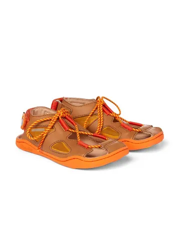 Affenzahn Sandale Leder Löwe - Orange - Wanderschuhe aus echtem Leder, luftig leicht und ideal für warme Tage. Verstellbare Schnürung sorgt für perfekten Sitz und Komfort.