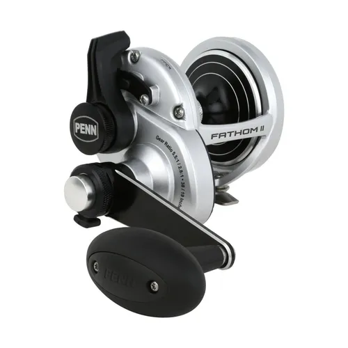 Penn Fathom II Lever Drag 2 Speed 15XNLD2 LH - Hochleistungs-Angelrolle - Erlebe Meeresangeln mit der robusten Penn Fathom II. Ihre komfortable Handhabung und präzise Bremskontrolle garantieren Erfolge bei Dorsch, Heilbutt und Thunfisch. Ideal für anspruchsvolle Einsätze im Salzwasser.