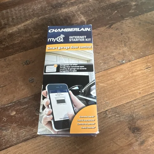 Chamberlain myQ Starter-Kit 830REV OVP NEU