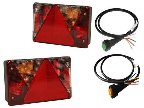 Aspöck Multipoint 4 - Leuchten Set mit Kabel - Autoanhänger Leuchten Set mit 2 hochwertigen Leuchten und 3m Open End Kabel, ideal für sicheres Fahren mit integrierten Rückstrahlern und umfassender Beleuchtung.