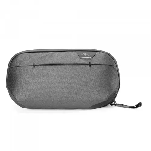 Peak Design Wash Pouch Small - Kompakte Kulturtasche in Schwarz - Kosmetiktasche aus 100% recyceltem, wasserabweisendem Nylongewebe, ideal für Reisen und unterwegs, mit praktischen Außenmaßen von 25,5 x 10 x 14 cm.