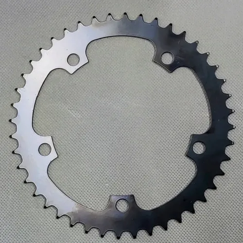 Stronglight Kettenblatt-07327422 - 42 Zähne Schwarz - Fahrradkettenblatt mit 5-Loch, 110 PCD, passend für 9/10 Speed Shimano/SRAM, aus hochwertiger CNC-gefräster Dural-Legierung für optimale Leistung und Langlebigkeit.