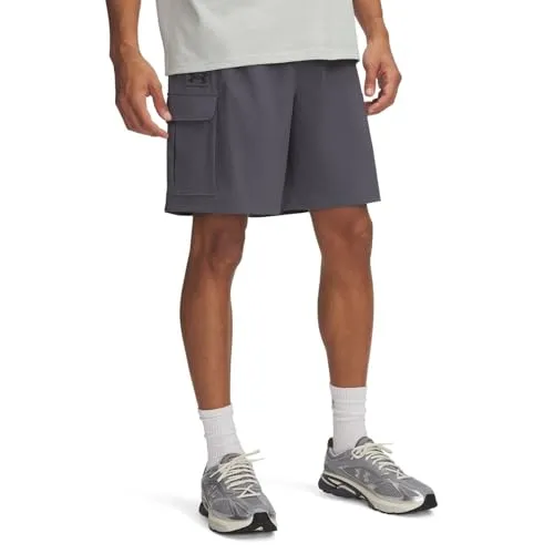 Under Armour Vibe Woven Cargo Short - castlerock black L - Modische Shorts für Männer, atmungsaktiv und wasserabweisend dank UA Storm-Technologie, ideal für Sport und Freizeit, mit praktischen Taschen und umweltfreundlichem Material.