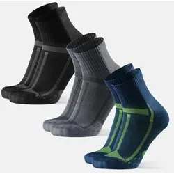 LAUFSOCKEN FÜR LANGE DISTANZEN - 3-Pack - Schwarz/Grau, Grau/Schwarz, Blau/Gelb - 43-47 - Sportsocken für lange Distanzen, atmungsaktiv und schweißableitend, mit verstärkter Dämpfung und erhöhter Fußgewölbekompression für maximalen Komfort und Blasenvermeidung.