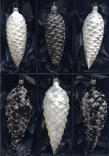 Weihnachtsbaumschmuck Schwarz von Nostalgie Christbaumschmuck Thüringen