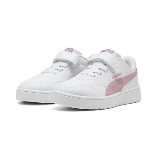Puma Court Lally AC PS Sneakers Kinder - Sneaker für Kinder mit elastischen Schnürsenkeln und Klettverschluss für einfaches Anziehen. Mit SOFTFOAM+ Einlegesohle für optimalen Komfort und aus mindestens 30% recycelten Materialien gefertigt.