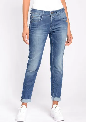 GANG Relax-fit-Jeans 94AMELIE mit Used-Effekten - Modische Jeans im Relaxed Fit, mit stylishen Used-Effekten und pflegeleichtem Denim-Material für optimalen Tragekomfort.