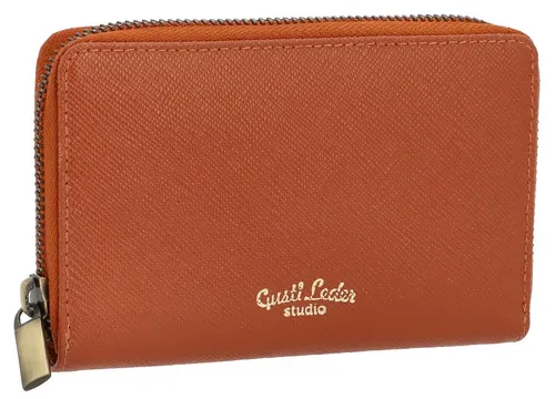 Gusti Leder Portemonnaie Maori – Elegantes Saffiano Leder für Damen - Entdecke die stilvolle Gusti Leder Geldbörse aus hochwertigem Saffiano Leder. Mit durchdachter Innenaufteilung für optimale Organisation und zeitlosem Design – perfekt für jeden Anlass.