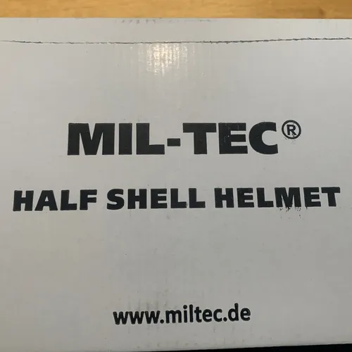 Mil-Tec Unisex Retro Helm Halbschale mit Brille Gr. S - Motorrad- & Motorsporthelme, stylischer Halbschalenhelm im Retro-Design mit integrierter Brille für optimalen Schutz und coolen Look.